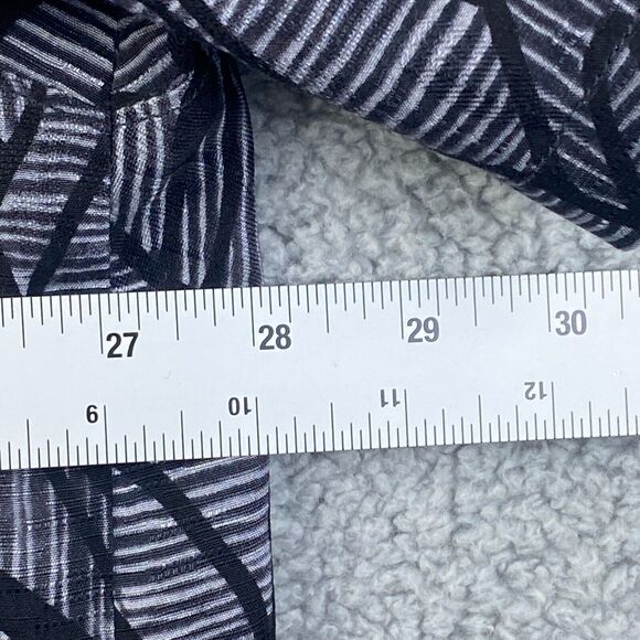 Tommy BahamaBlack and Gray Flora Striped Silk Floral Design 2XL - Picture 9 of 13